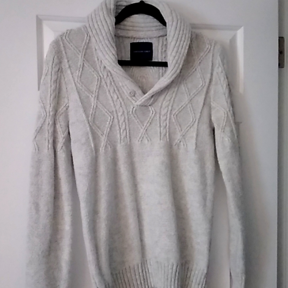 Mens American Eagle sweater